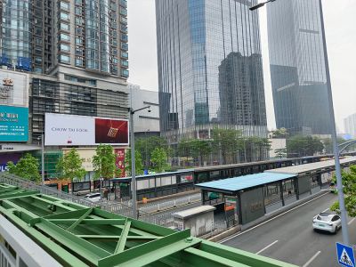 天河區(qū)隆德大廈南面